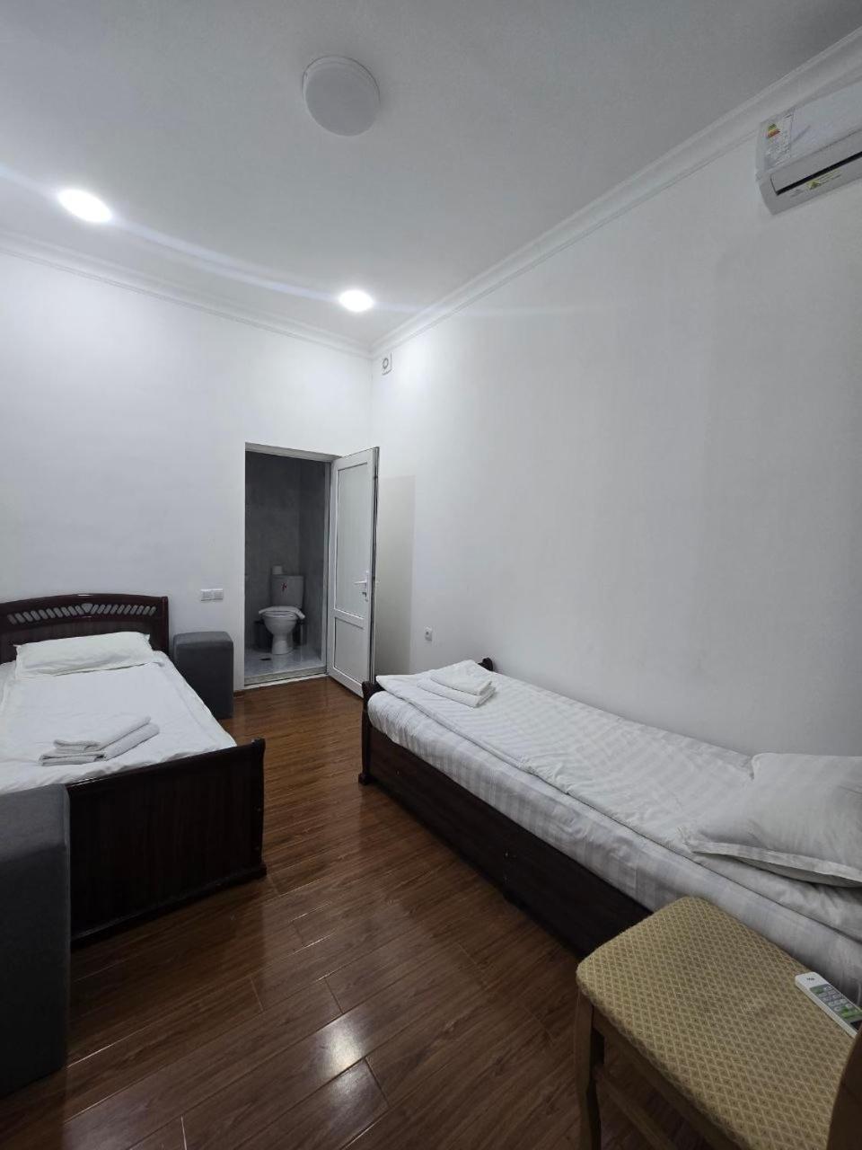Guesto Hostel Tasjkent Buitenkant foto