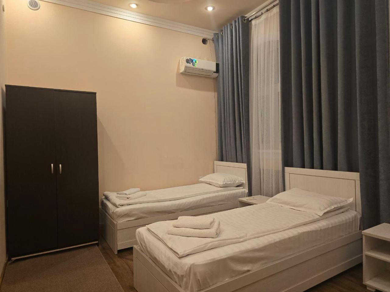 Guesto Hostel Tasjkent Buitenkant foto