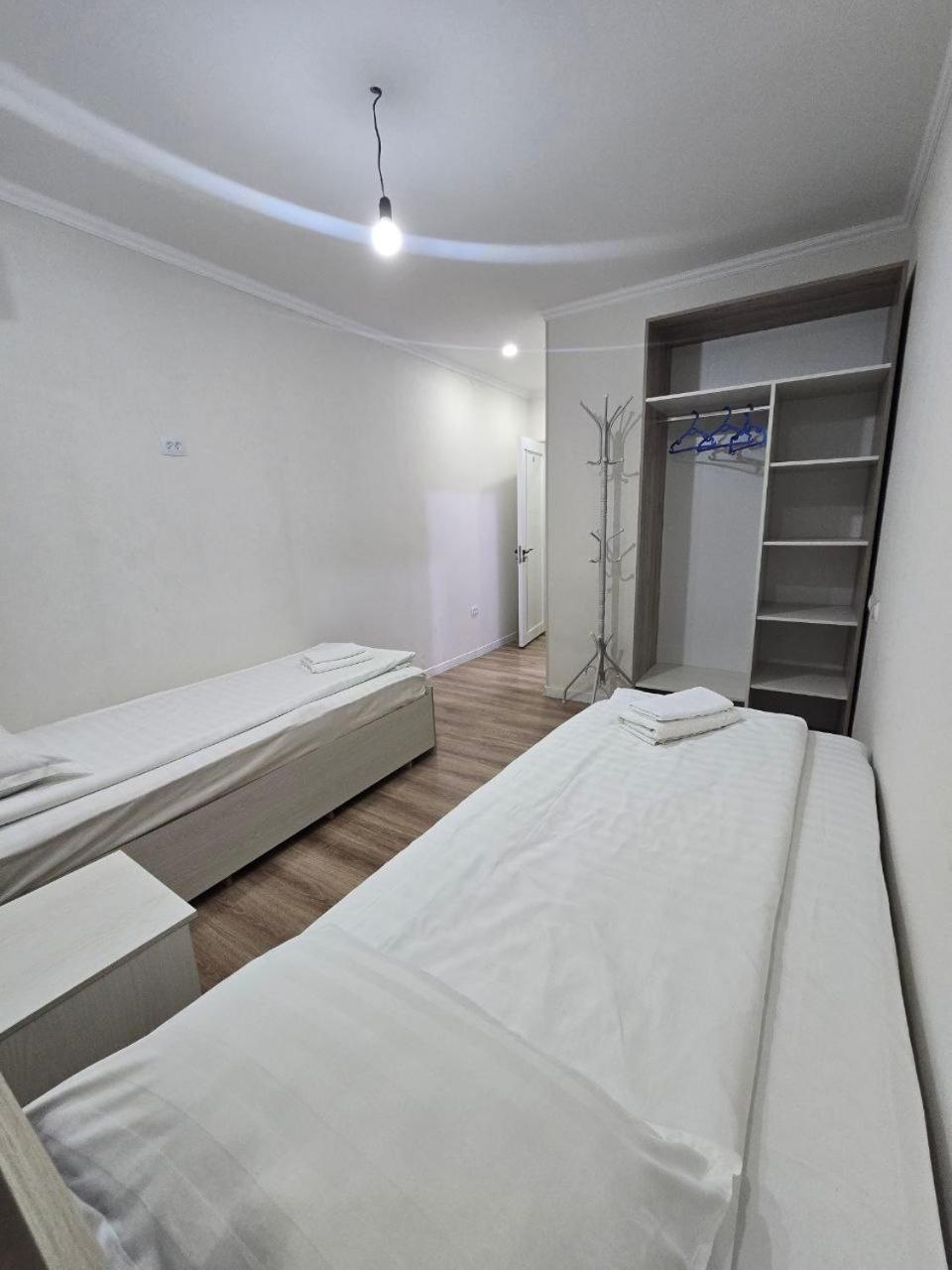 Guesto Hostel Tasjkent Buitenkant foto