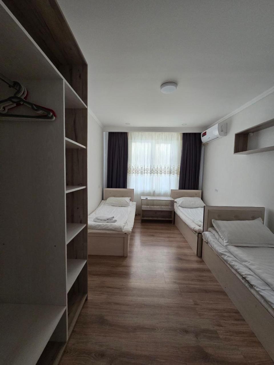 Guesto Hostel Tasjkent Buitenkant foto