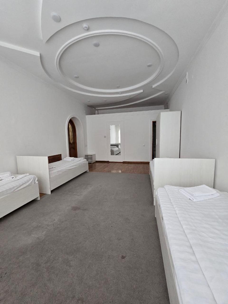 Guesto Hostel Tasjkent Buitenkant foto